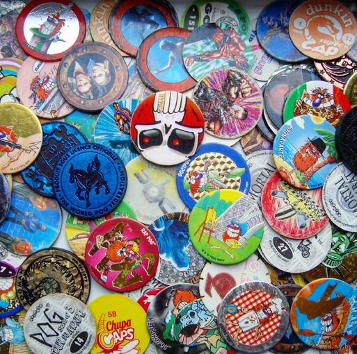 Куплю в коллекцию фишки и биты из 90-х Pog, Mortal combat, Barbie, Batman и др