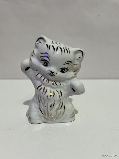 Статуэтка фарфоровая "Котёнок"( кот,кошка) с позолотой. ДФЗ