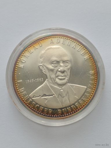 Германия медаль 1 канцлер ФРГ Конрад Аденауэр