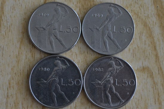 Италия 50 лир 1980,82