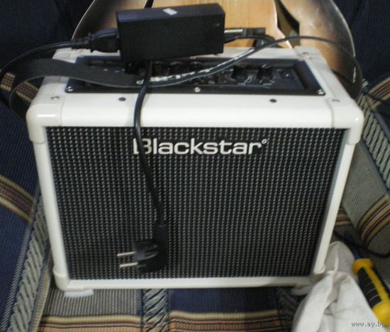Комбоусилитель Blackstar 10 V2