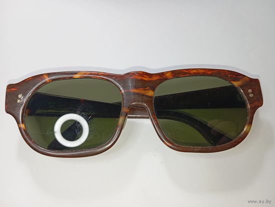 Винтажные роговые очки СССР .