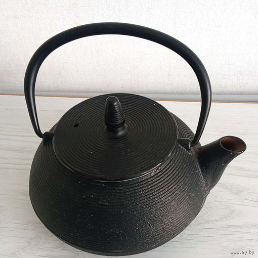 Чайник чугунный, заварочный