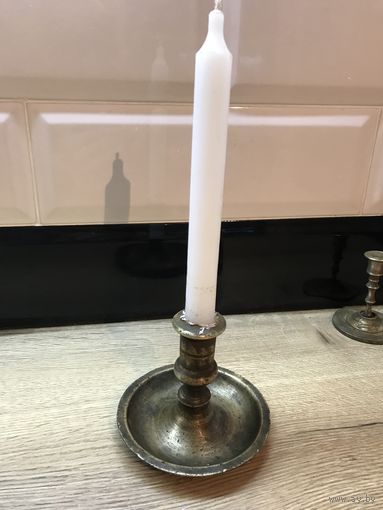 Подсвечник старинный.