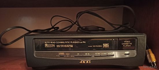 Видеоплейер AKAI VS120EM