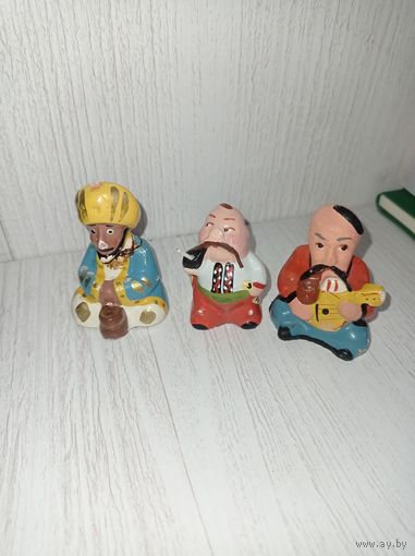 Курильщик СССР.  Казак. Индус. Курильщики с родной сигареткой.