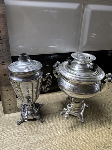 Сувенирные самовары..цена за два.