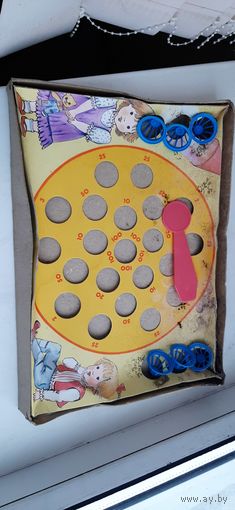 Очень редкая Игра ГДР GDR FLY MY HAT PLASTICART – 1985  Лети мой конус Прыгающий фалан Настольный бадминтон.