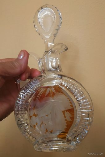 Старинный Egermann графин.Ручная резьба.