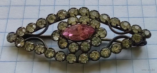 Брошь серебряная из СССР, с дефектом