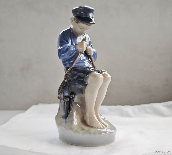 Royal Copenhagen статуэтка пастушок