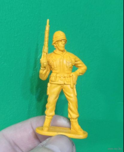 Солдатик резиновый