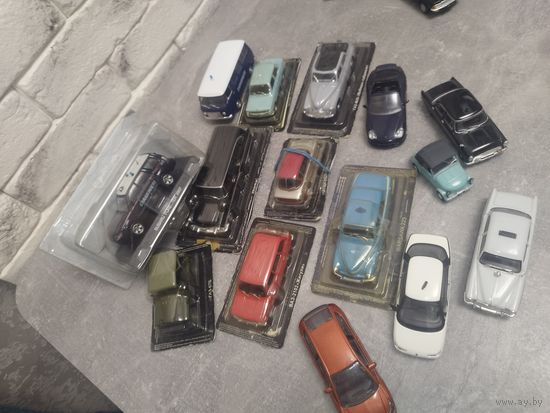 Лот из 15 моделей -3