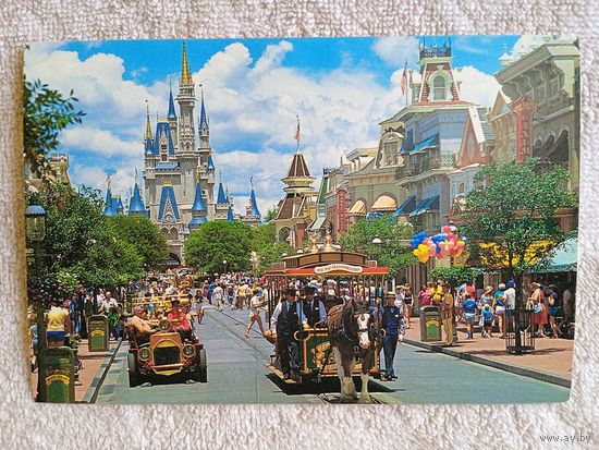 Диснейленд, США. Улица Мейн-стрит