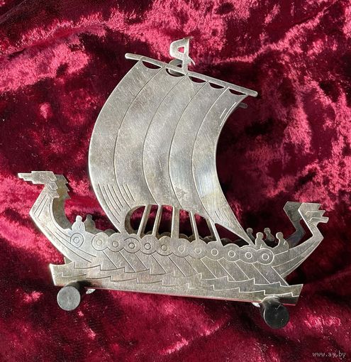 Салфетница . Европа. Серебрение