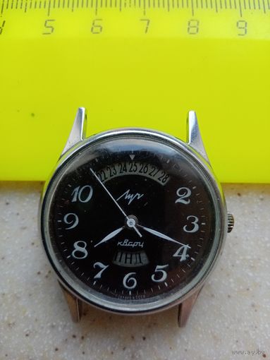 Часы Луч кВарц ссср