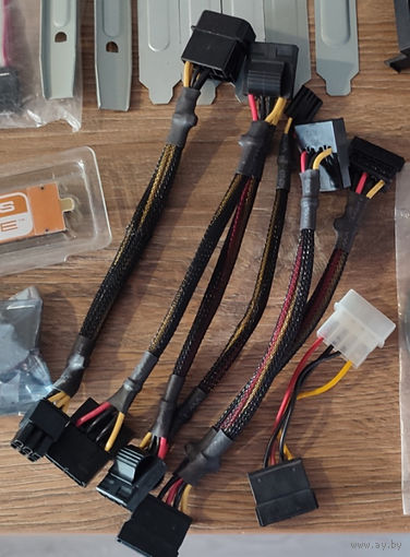 Переходник 3 x Molex и 1 x floppy ATX