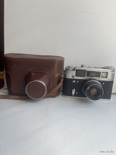 Фотоаппарат фэд  4+ объектив фэд 2.8/25 и-61 и фирменный чехол