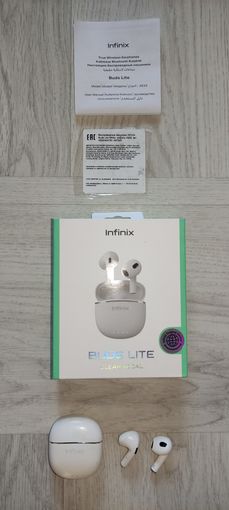 Беспроводные наушники Infinix XE 23.