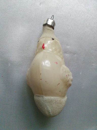 Птенец в скорлупе..