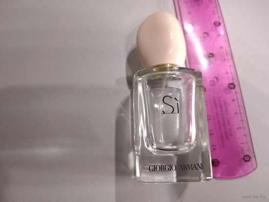 Флакон GIORGIO ARMANI