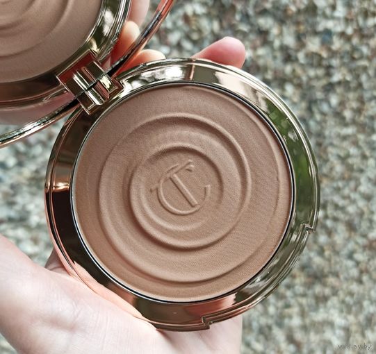 Charlotte Tilbury Beautiful Skin Sun-Kissed Glow Bronzer 21 gr в оттенке 1 Fair
