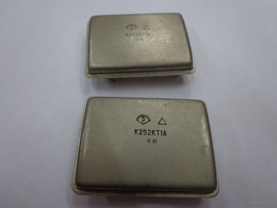 Микросхема К252КТ1А2