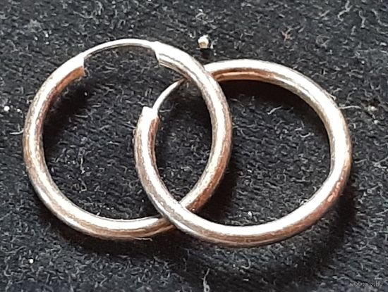 Серьги кольца silver.
