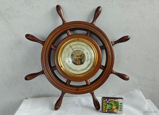 Барометр штурвал