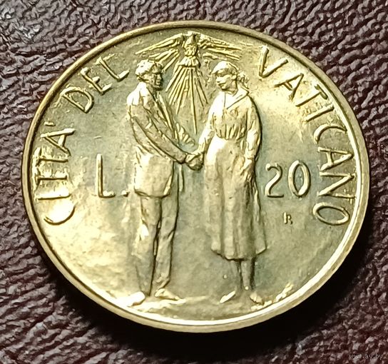 Ватикан 20 лир, 1982    ( 2-4-8 )