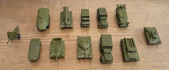 Коллекция металлических советских машинок из 12 штук