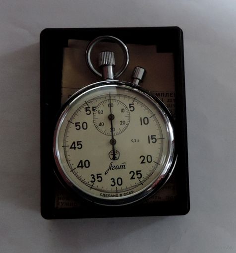 Секундомер "АГАТ" СССР. Исправный. В хорошем состоянии.