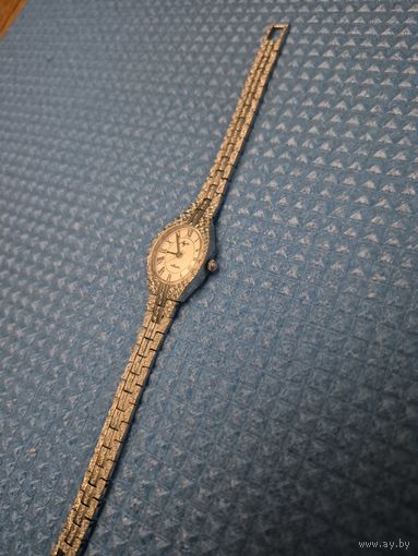 Часы женские . Луч кварц ( не проверялись )