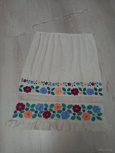 Передник, фартук вышитый старинный