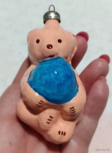Елочные игрушки, стекло, медведь, мишка с мячем