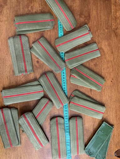 16 пар новых рубашечных погон советских младших офицеров. Цена за 1 пару. Для студий, театров ,ансамблей и т.д. с творческим уклоном военной направленности.