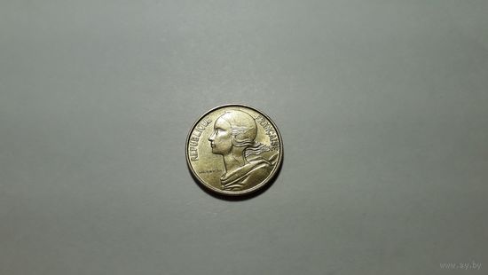 10 сантимов 1971 г., 1982 г., 1989 г.. 1994 г. 4 штуки. Пятая Французская Республика. Внимательно читайте объявление.