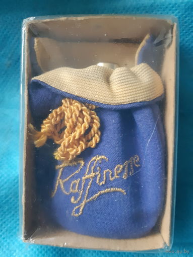 Флакон от духов 50е годы, в оригинальной родной упаковке RAFFINESSE.Редкость.