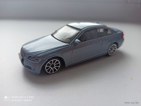 БМВ 335 1:43