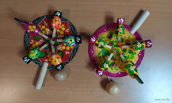 Развивающая деревянная игрушка "Курочки клюют зёрнышки"