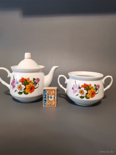 Заварник + сахарница  ссср (одним лотом)