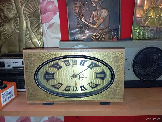 Часы механическо - электронные Янтарь . СССР