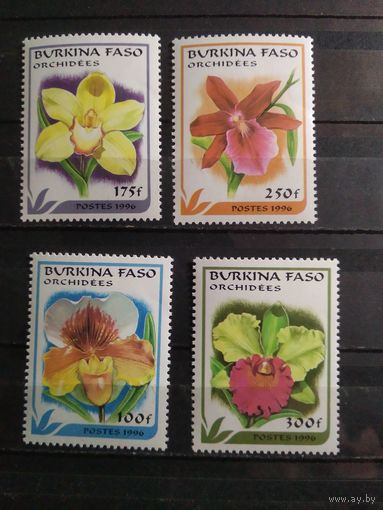 Буркина Фасо 1996 г. Цветы.