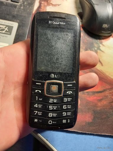 Мобильный телефон LG GX300