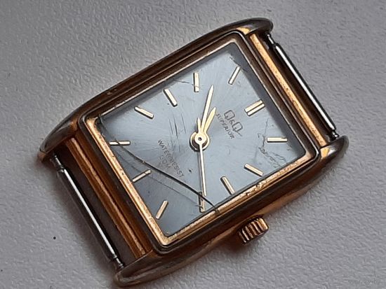 Чвсы QQ Кварц.