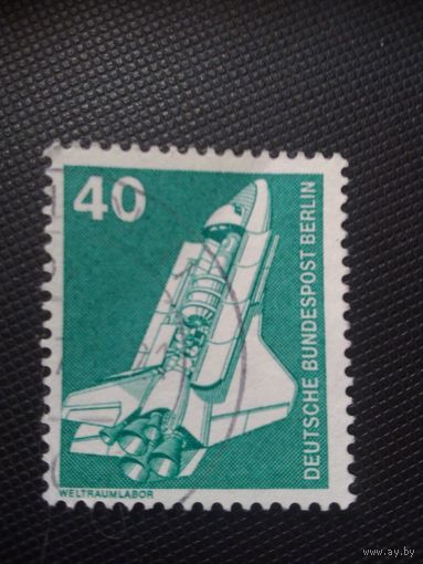 Зап.Берлин. Стандарт. 1975г. гашеная