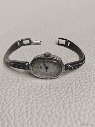 Часы "Луч"