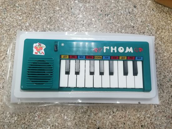 Игрушка клафишная, электромузыкальная, Гном