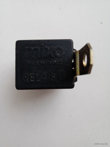 Автомобильное реле /импортное/ 12 вольт