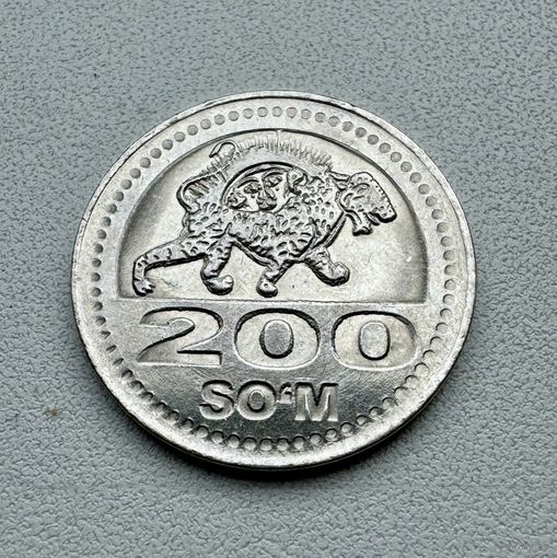 Узбекистан 200 сумов, 2018 год